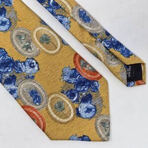 JAEGER MADE IN ITALY SILK TIE YELLOW BLUE FLORAL STILL LIFE JACQUARD 3.75" X 58"